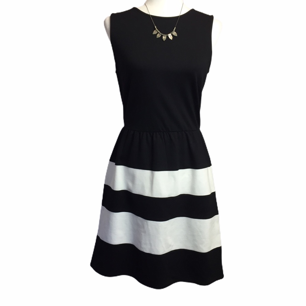 Maurice’s Black and White Sleeveless Dress NWT